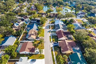 5742 Forester Oak Ct, Sarasota, FL 34243 - Photo 71