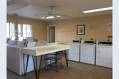 5800 Hollywood Boulevard #324, Sarasota, FL 34231 - Photo 11
