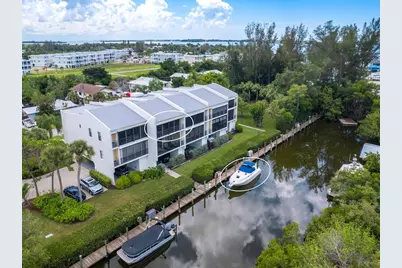 4212 126th Street W #409, Cortez, FL 34215 - Photo 3