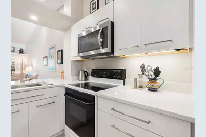 4212 126th Street W #409, Cortez, FL 34215 - Photo 7