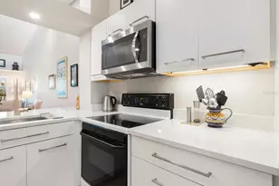 4212 126th St W, Cortez, FL 34215 - Photo 7