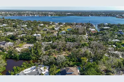 7340 Pine Needle Road, Sarasota, FL 34242 - Photo 13