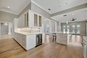 1511 N Lake Shore Dr, Sarasota, FL 34231 - Photo 13