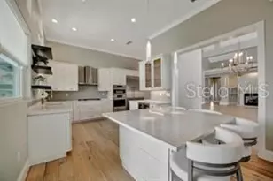 1511 N Lake Shore Dr, Sarasota, FL 34231 - Photo 15