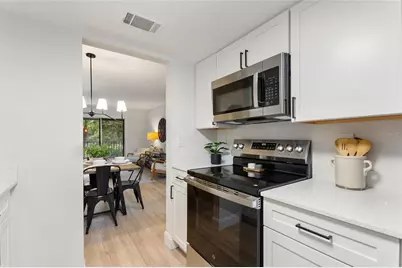 10800 US Highway 19 N #203, Pinellas Park, FL 33782 - Photo 11