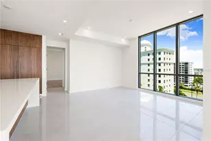 111 Golden Gate Point, Sarasota, FL 34236 - Photo 11