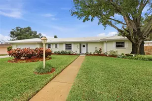 5405 7th Ave Dr W, Bradenton, FL 34209 - Photo 1