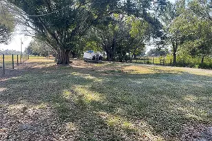 2089 SE Airport Estates St, Arcadia, FL 34266 - Photo 5