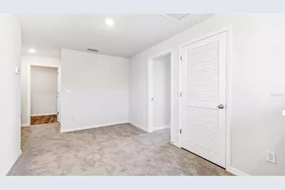 10644 Hidden Banks Glen, Parrish, FL 34219 - Photo 11