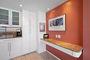 601 Longboat Club Rd, Longboat Key, FL 34228 - Photo 9