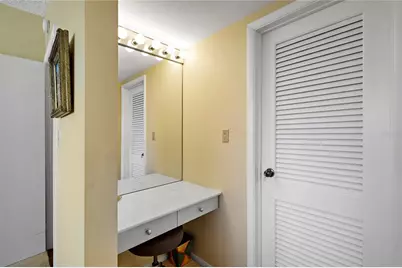 601 Longboat Club Road #902S, Longboat Key, FL 34228 - Photo 19