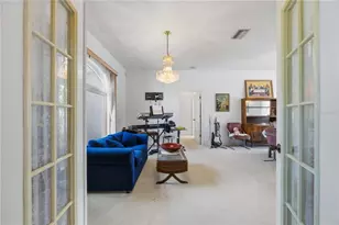 2910 Hermitage Blvd, Venice, FL 34292 - Photo 9