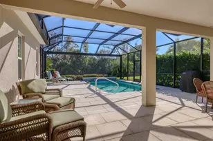 3620 Woodcliff Lk Ter, Sarasota, FL 34243 - Photo 29