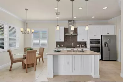 3620 Woodcliff Lake Terrace, Sarasota, FL 34243 - Photo 7