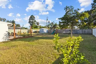 4404 55th Ave Dr E, Bradenton, FL 34203 - Photo 29