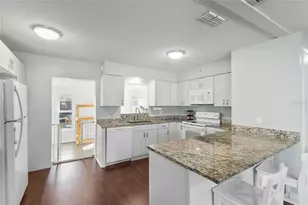 4404 55th Ave Dr E, Bradenton, FL 34203 - Photo 9