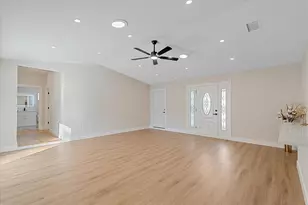 1021 15th St, Palm Harbor, FL 34683 - Photo 5