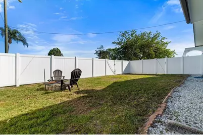 2302 15th Street W, Palmetto, FL 34221 - Photo 33