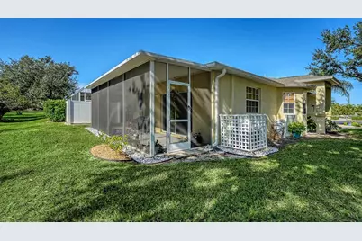 201 28th Street W, Palmetto, FL 34221 - Photo 5