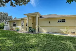 201 28th St W, Palmetto, FL 34221 - Photo 41