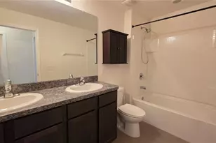 4545 Long Branch Ln, Palmetto, FL 34221 - Photo 11