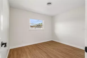 354 Burke Rd, Venice, FL 34293 - Photo 23