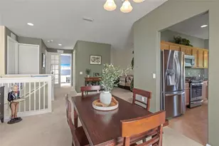 1274 Burgos Dr, Sarasota, FL 34238 - Photo 11