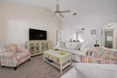 6101 W 34th Street W #6D, Bradenton, FL 34210 - Photo 5