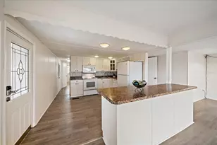 232 Bimini Dr, Palmetto, FL 34221 - Photo 9
