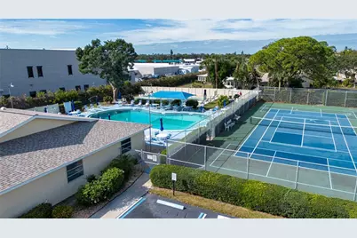 390 W 301 Boulevard W #2C, Bradenton, FL 34205 - Photo 45