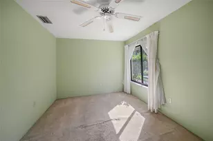 4113 Carriage Dr, Sarasota, FL 34241 - Photo 29