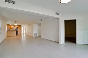 6700 Gulf of Mexico Dr, Longboat Key, FL 34228 - Photo 11