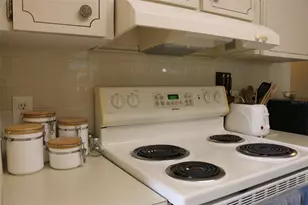 316 Estrada, North Port, FL 34287 - Photo 5