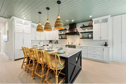 211 Grant Drive, Sarasota, FL 34236 - Photo 9