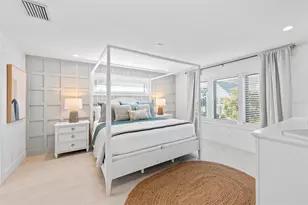 211 Grant Dr, Sarasota, FL 34236 - Photo 39