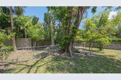 1931 Bahia Vista Street, Sarasota, FL 34239 - Photo 17