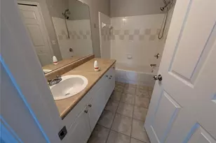 5531 Rosehill Rd, Sarasota, FL 34233 - Photo 9