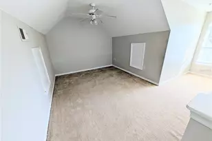 5531 Rosehill Rd, Sarasota, FL 34233 - Photo 11