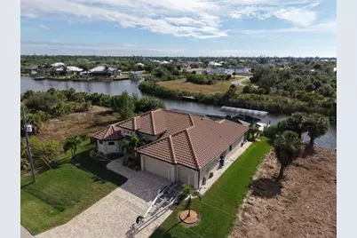 9572 President Circle, Port Charlotte, FL 33981 - Photo 3