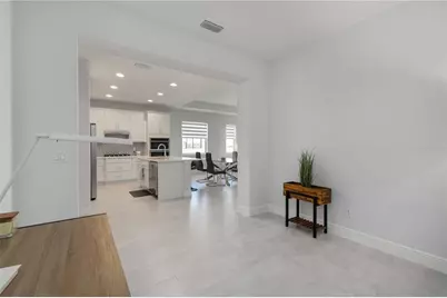 223 Okeeffe Circle, Bradenton, FL 34212 - Photo 19