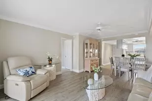 9200 Midnight Pass Rd, Sarasota, FL 34242 - Photo 13