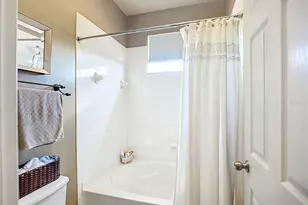 4990 Baraldi Cir, Sarasota, FL 34235 - Photo 29