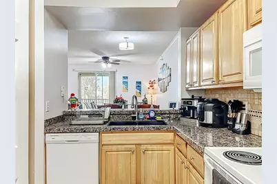 4990 Baraldi Circle #209, Sarasota, FL 34235 - Photo 9