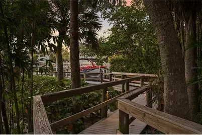 1749 Lincoln Park Circle, Sarasota, FL 34236 - Photo 3