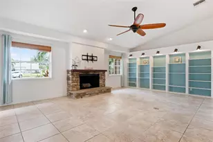 4228 Francis Bacon Ln, Sarasota, FL 34241 - Photo 5