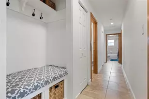 4228 Francis Bacon Ln, Sarasota, FL 34241 - Photo 17