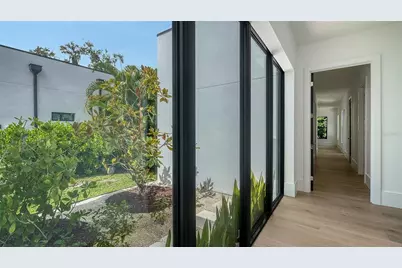 1429 N Lake Shore Drive, Sarasota, FL 34231 - Photo 21