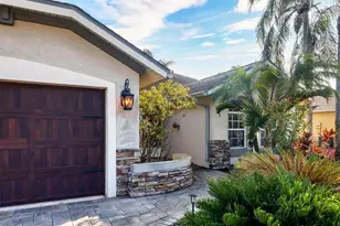 1003 45th St E, Bradenton, FL 34208 - Photo 7