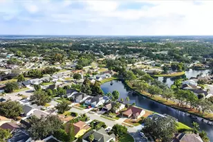 1003 45th St E, Bradenton, FL 34208 - Photo 3