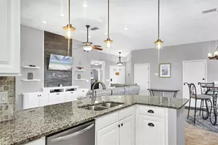 1003 45th St E, Bradenton, FL 34208 - Photo 21